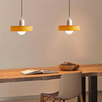Lampada a sospensione in vetro stile Bauhaus con paralume ad anello