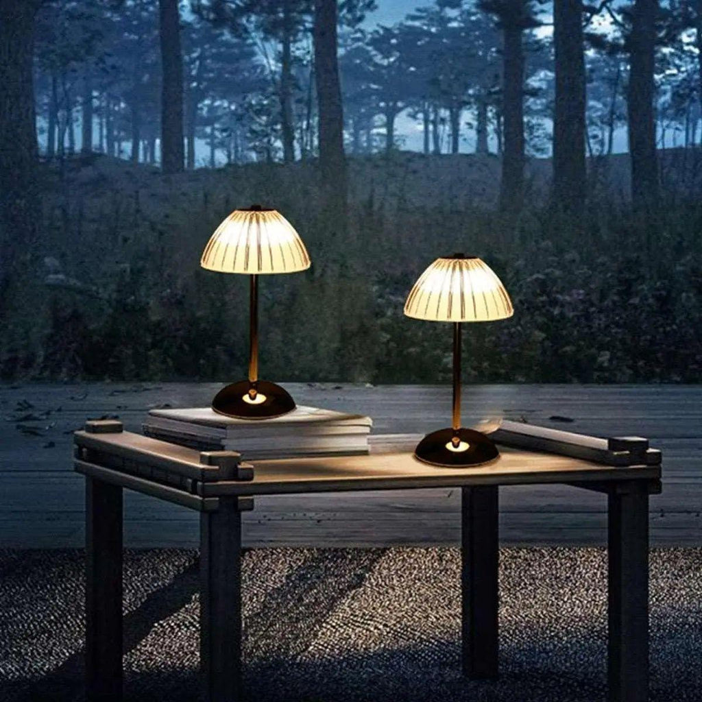 Beacon - Lampada da tavolo LED in cristallo senza fili