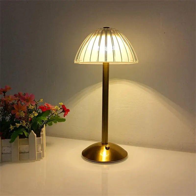 Beacon - Lampada da tavolo LED in cristallo senza fili