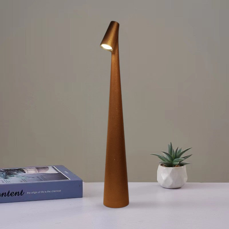 Lampada da Tavolo LED Scultorea Minimalista