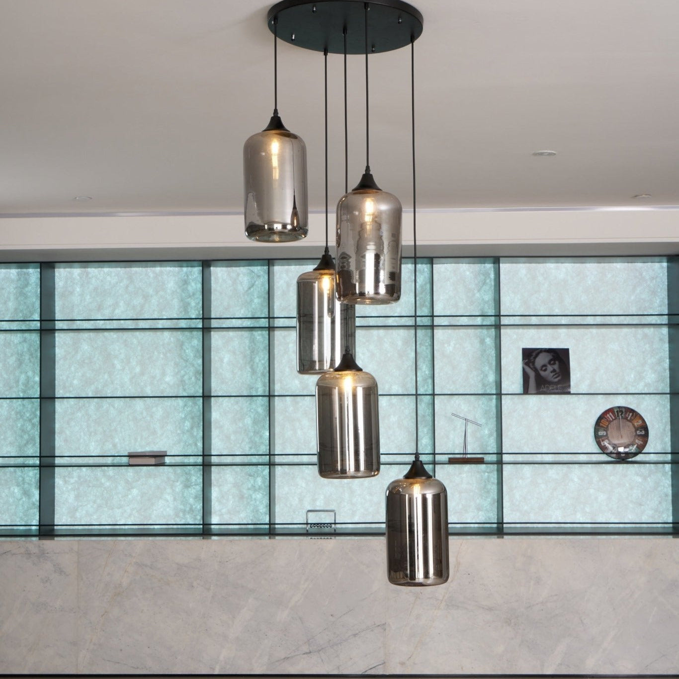 Luce a sospensione in vetro minimalista di giugno, grigio fumo
