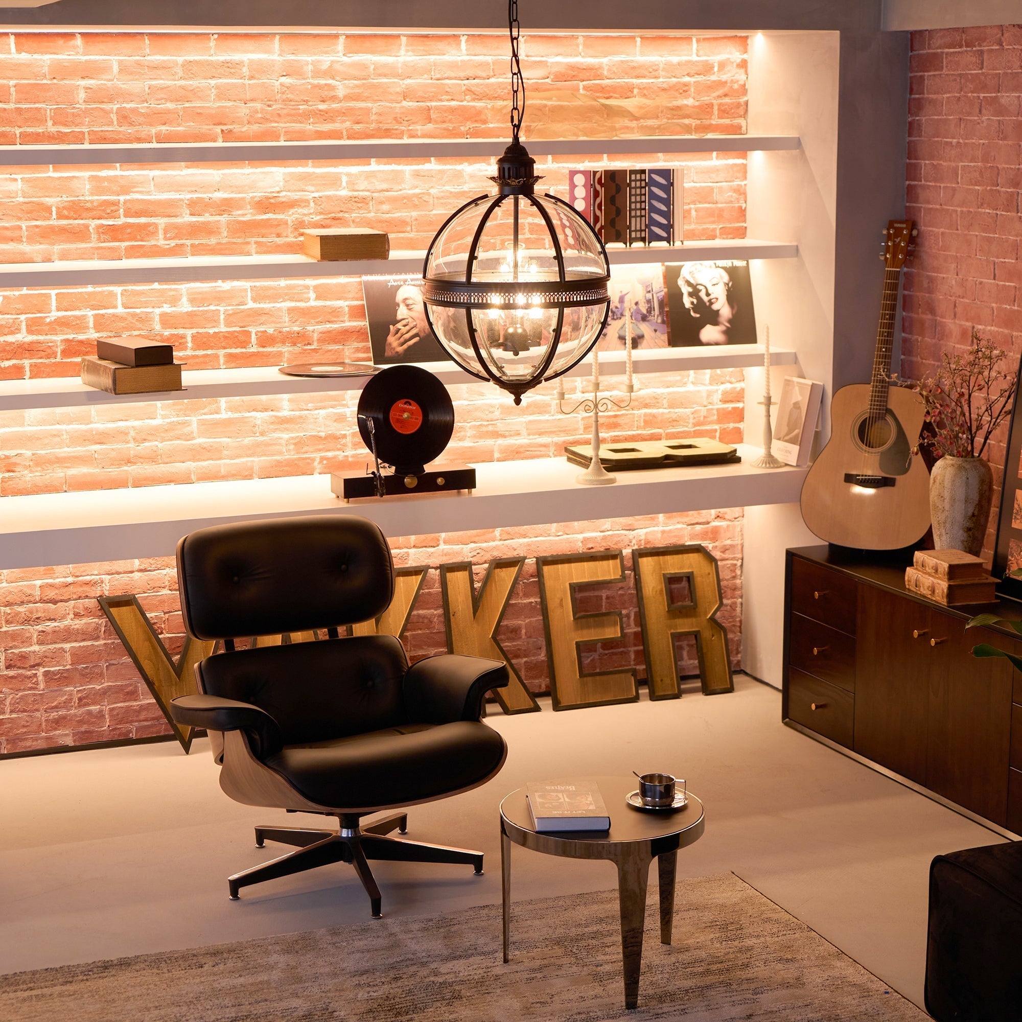 Svela Vintage Industrial Glass Pendant Light