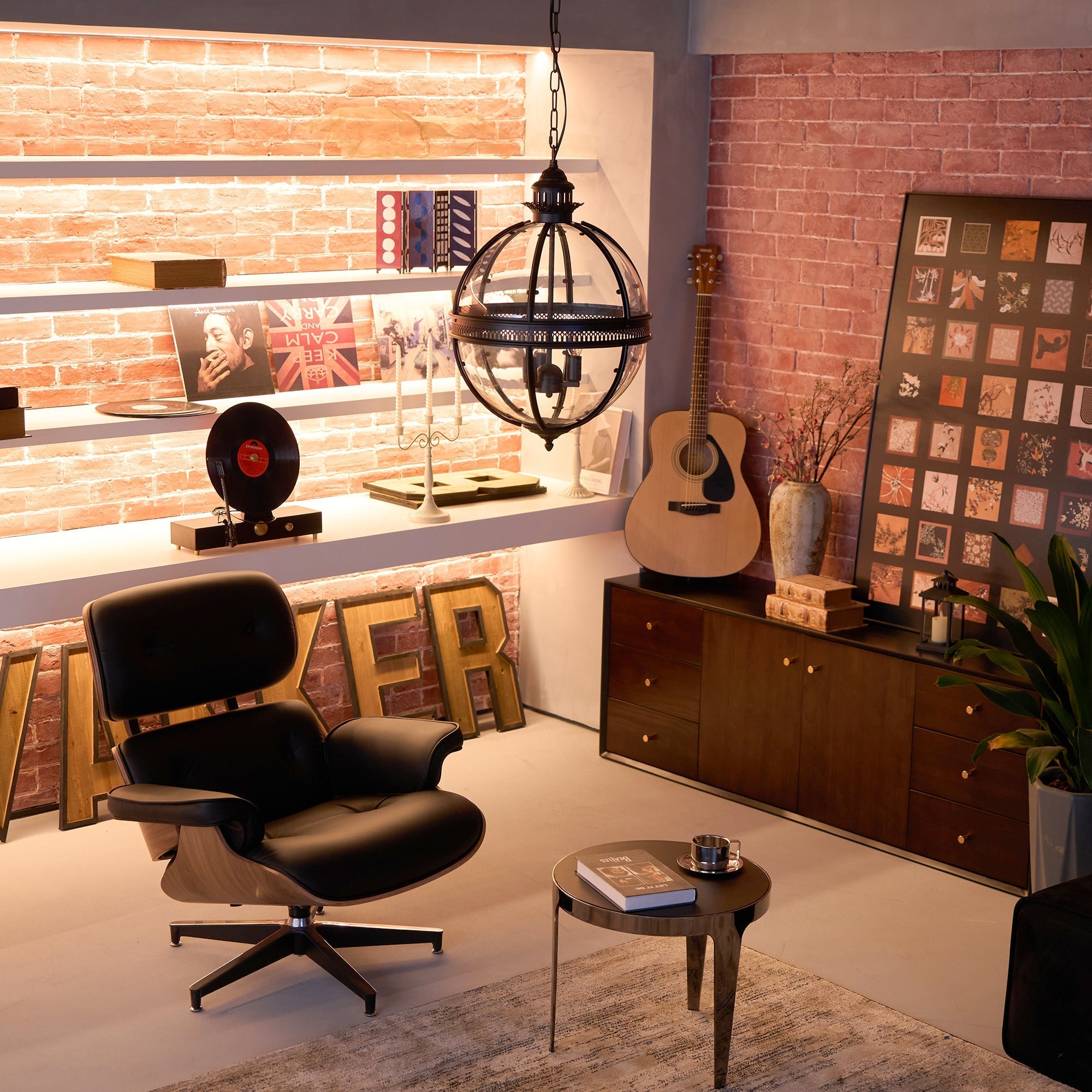 Svela Vintage Industrial Glass Pendant Light