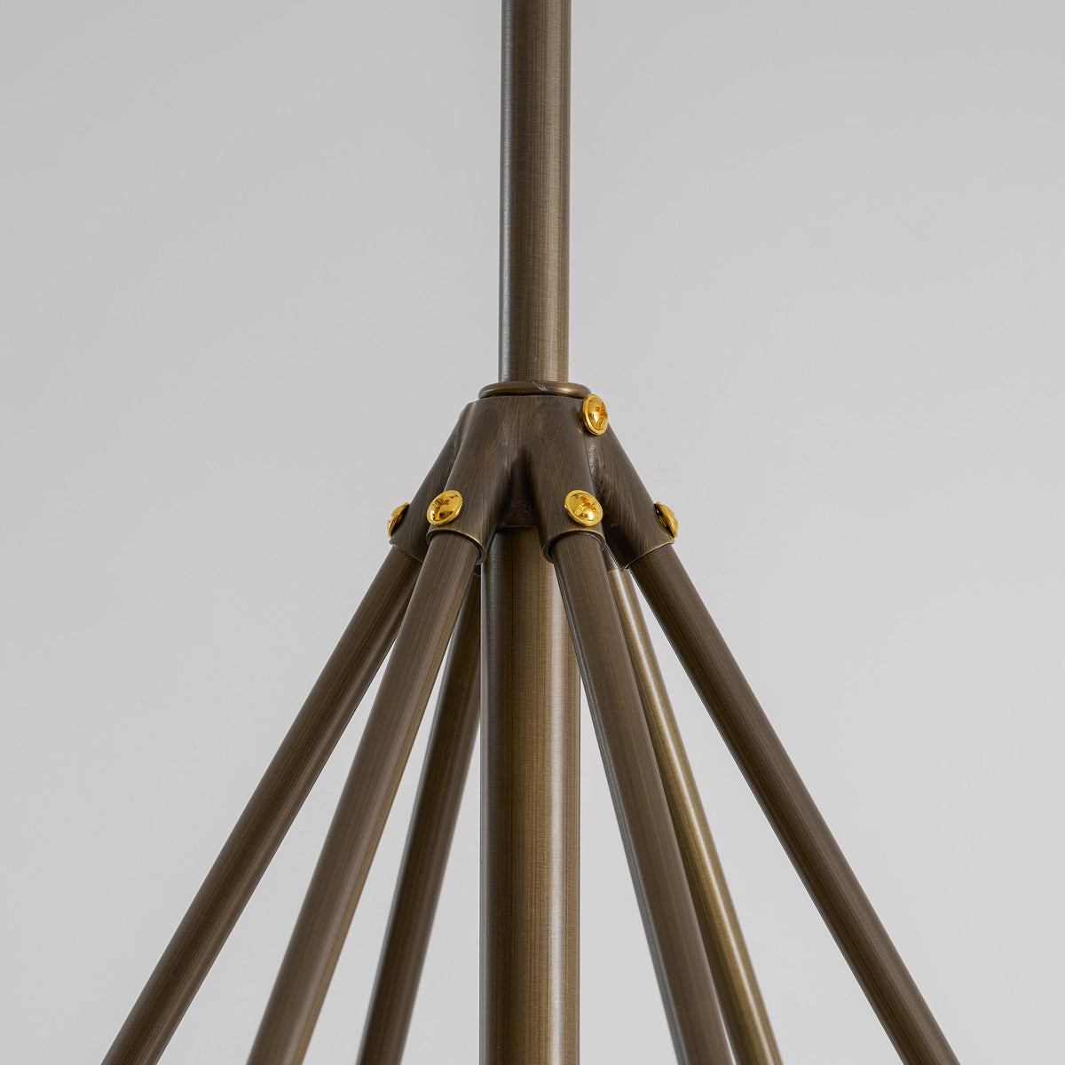 Lampadario a Foglie Ramificate