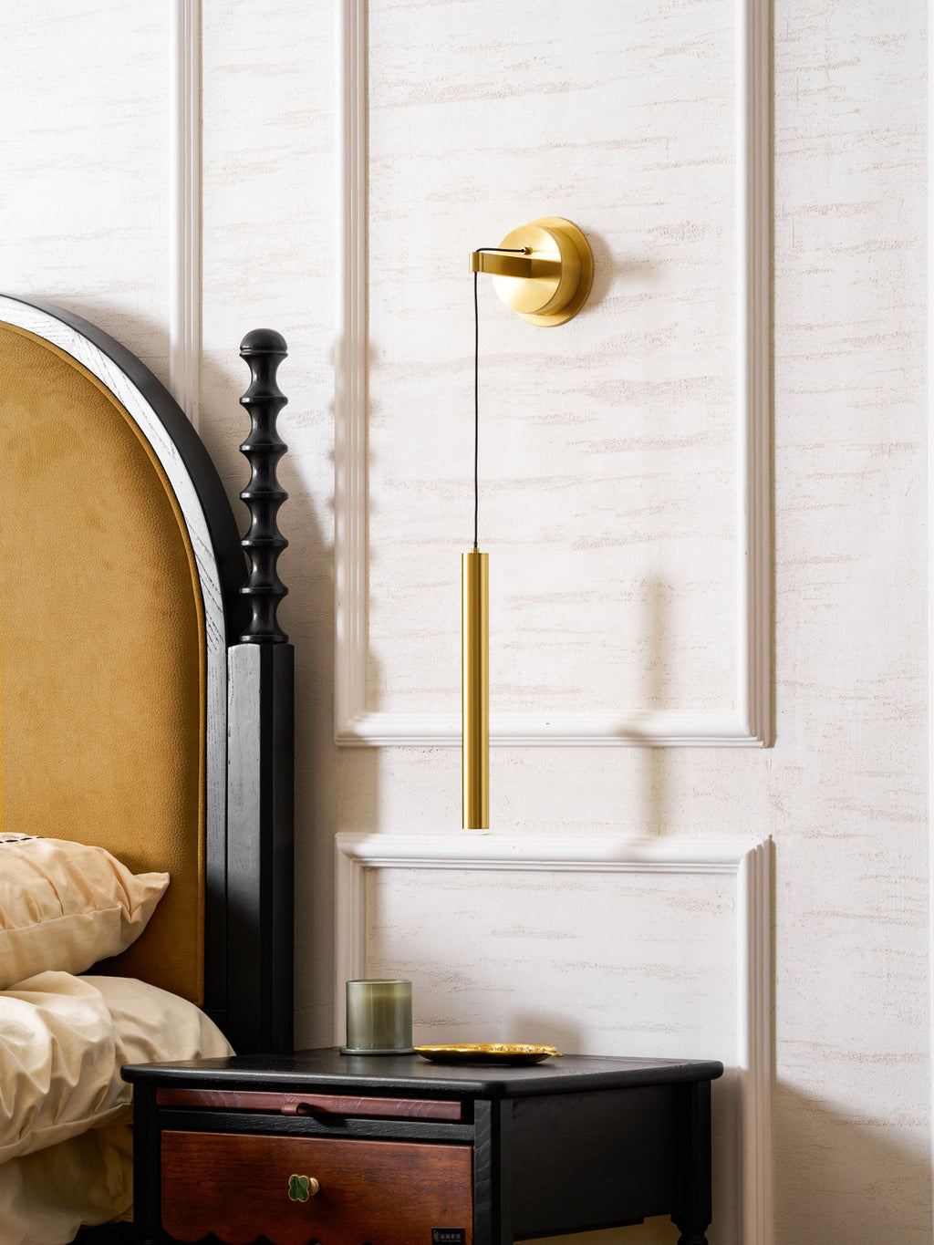 Lampada da Parete in Ottone Lineare