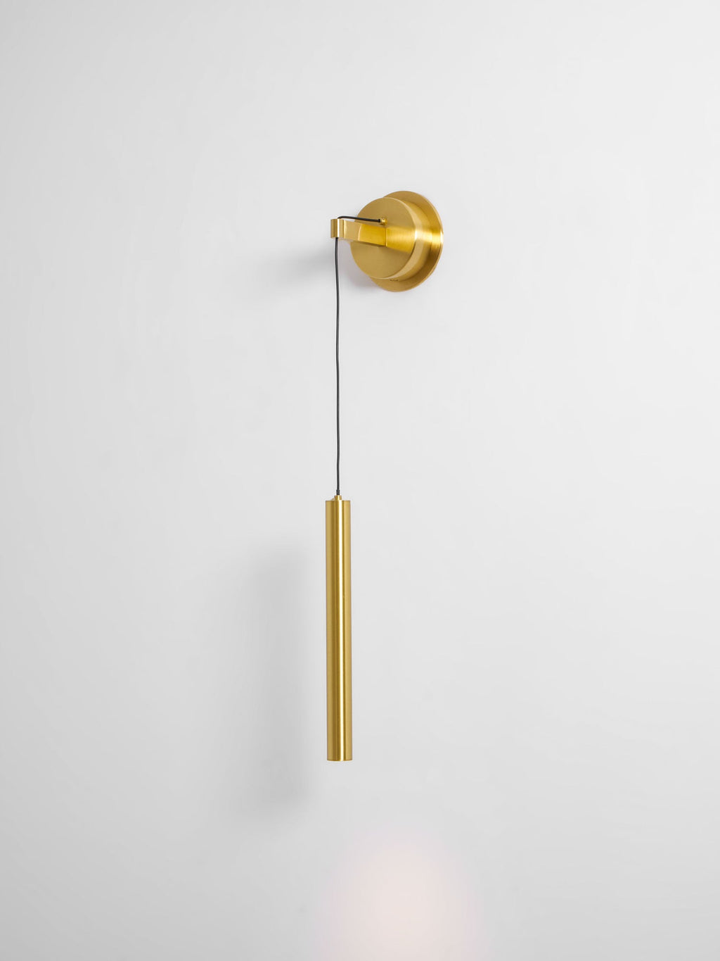 Lampada da Parete in Ottone Lineare