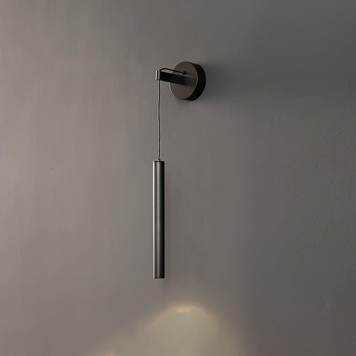Lampada da Parete in Ottone Lineare