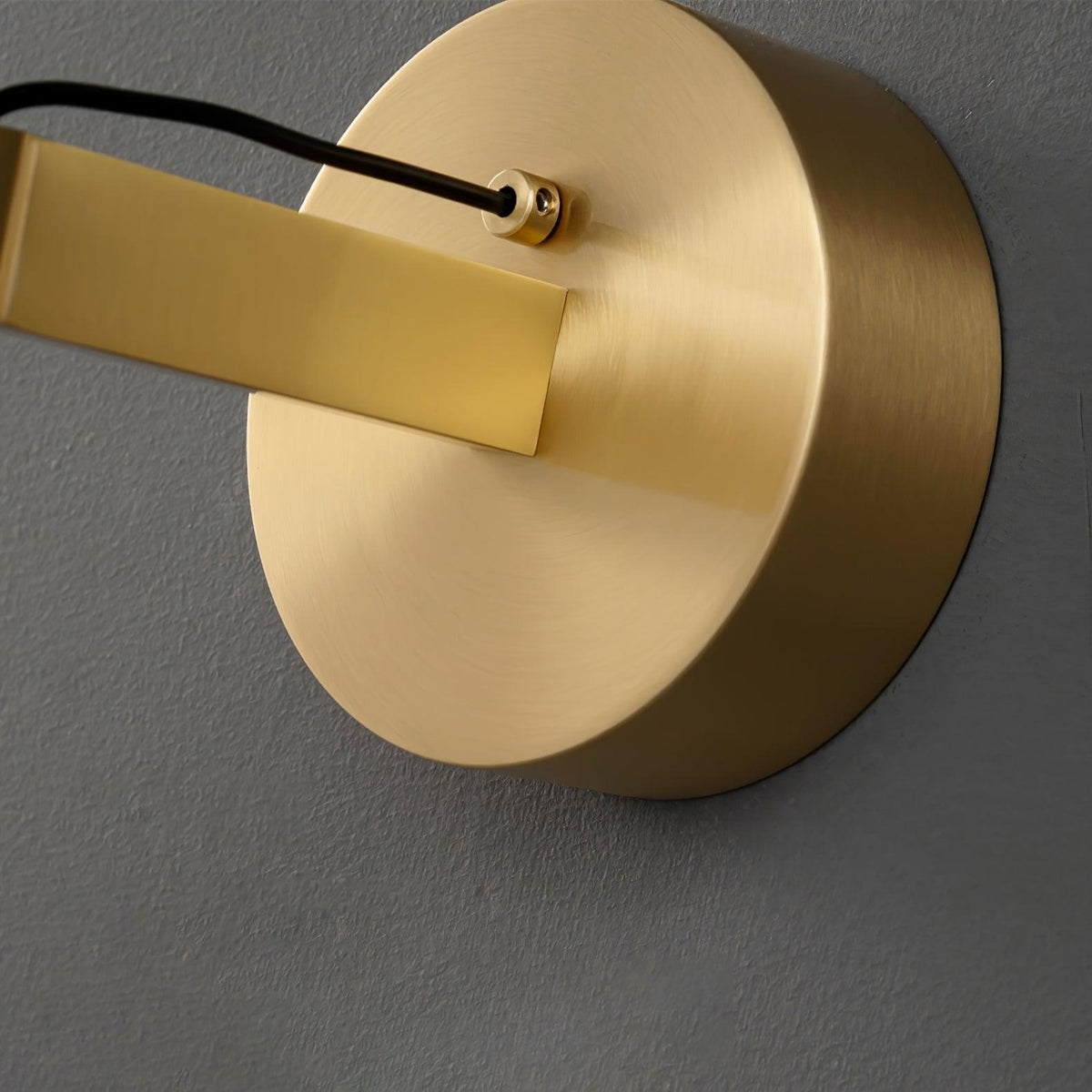 Lampada da Parete in Ottone Lineare
