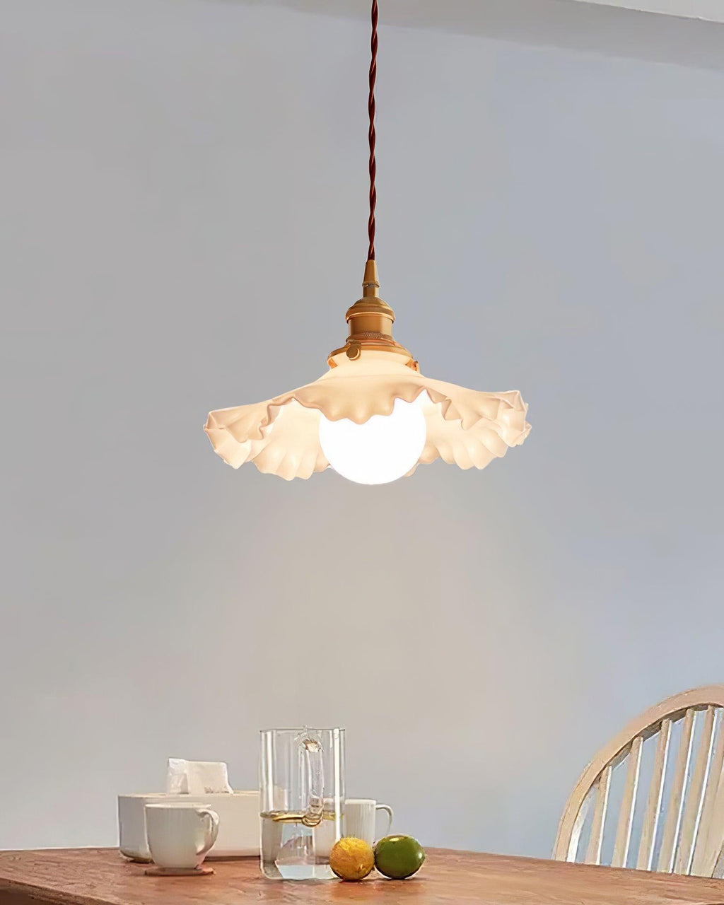 Lampada a sospensione Bravesso – Vetro – Bianco – Ø 30 cm – Design Elegante
