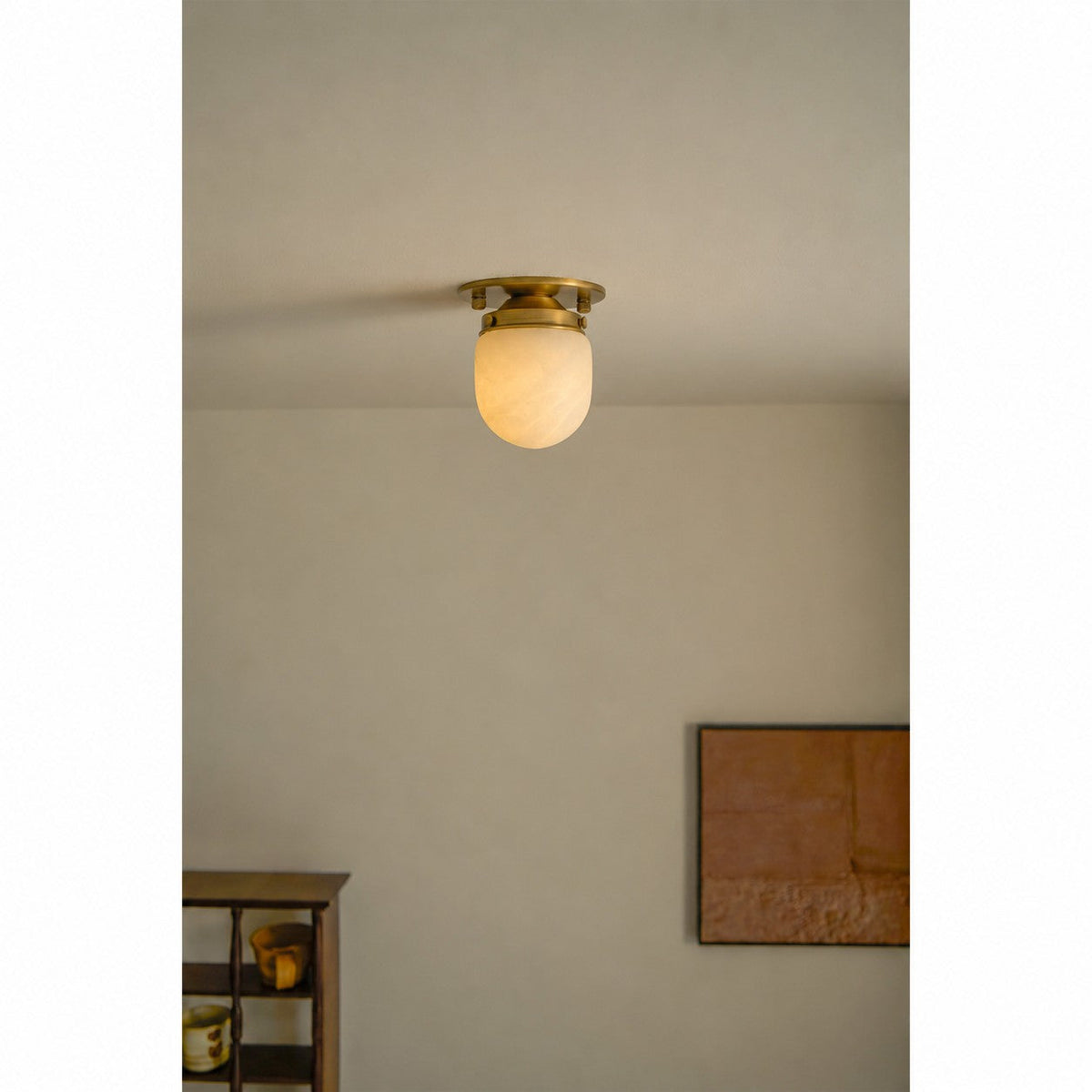 Lampada da soffitto in alabastro a forma di proiettile