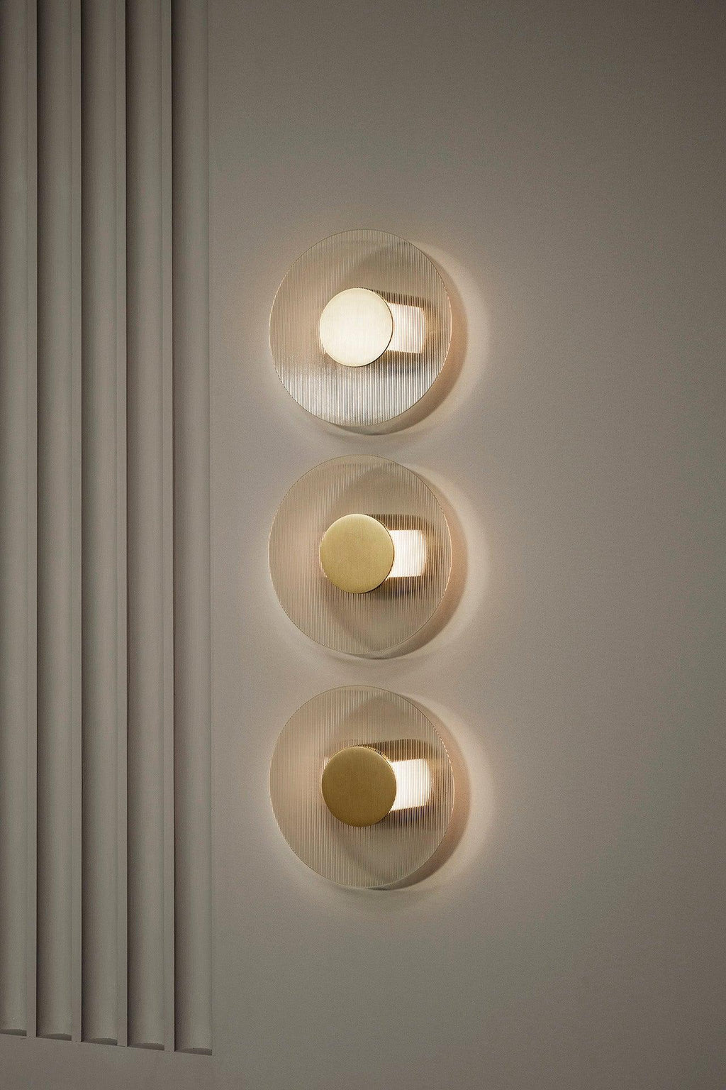 Uvyneth Applique Vetro Premium Arte Nordica Bottone