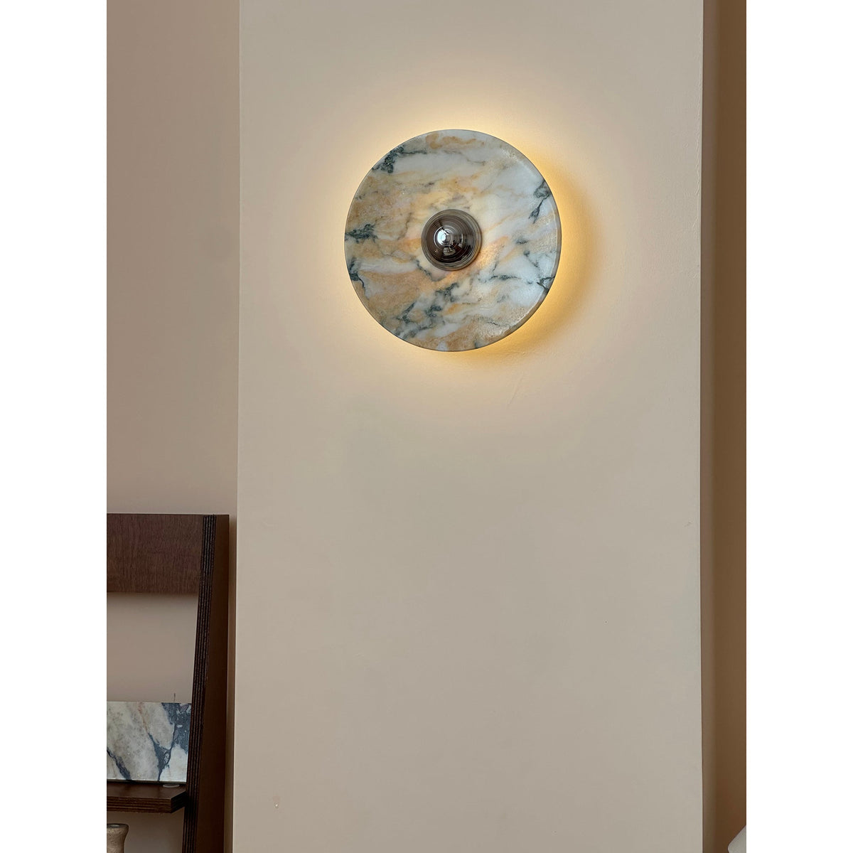 Applique in Marmo Calacatta Rotondo