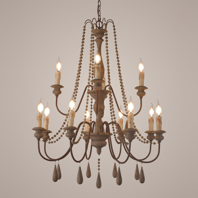 Lampadario a perline in stile candela