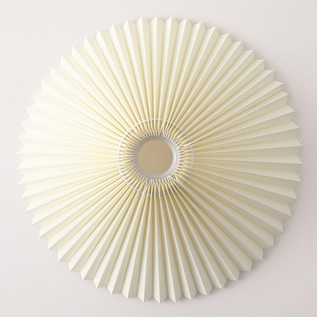 Lampada da terra Caralaven – Struttura in metallo – Beige – 160 cm – Design moderno pieghevole per soggiorno e ufficio