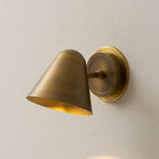 Applique Casa Cone