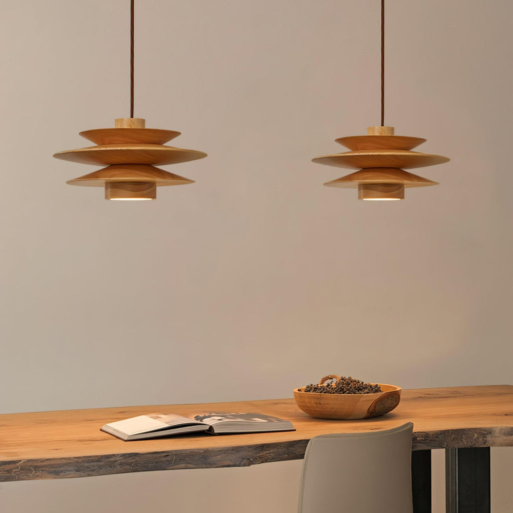 Lampada a sospensione in legno a disco Cascade