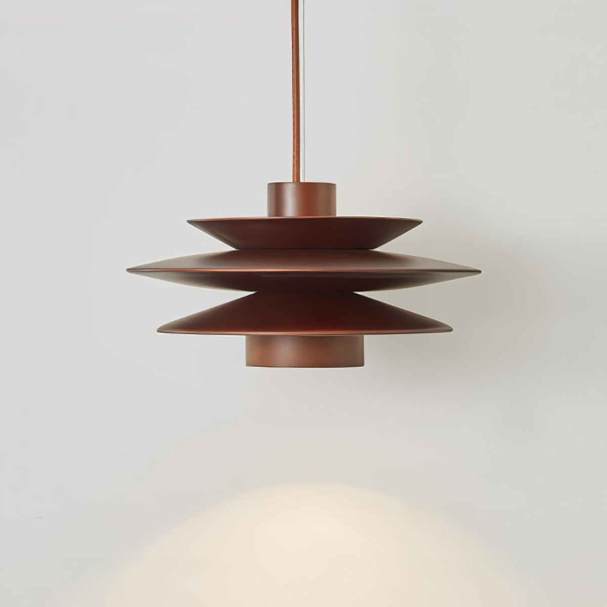 Lampada a sospensione in legno a disco Cascade
