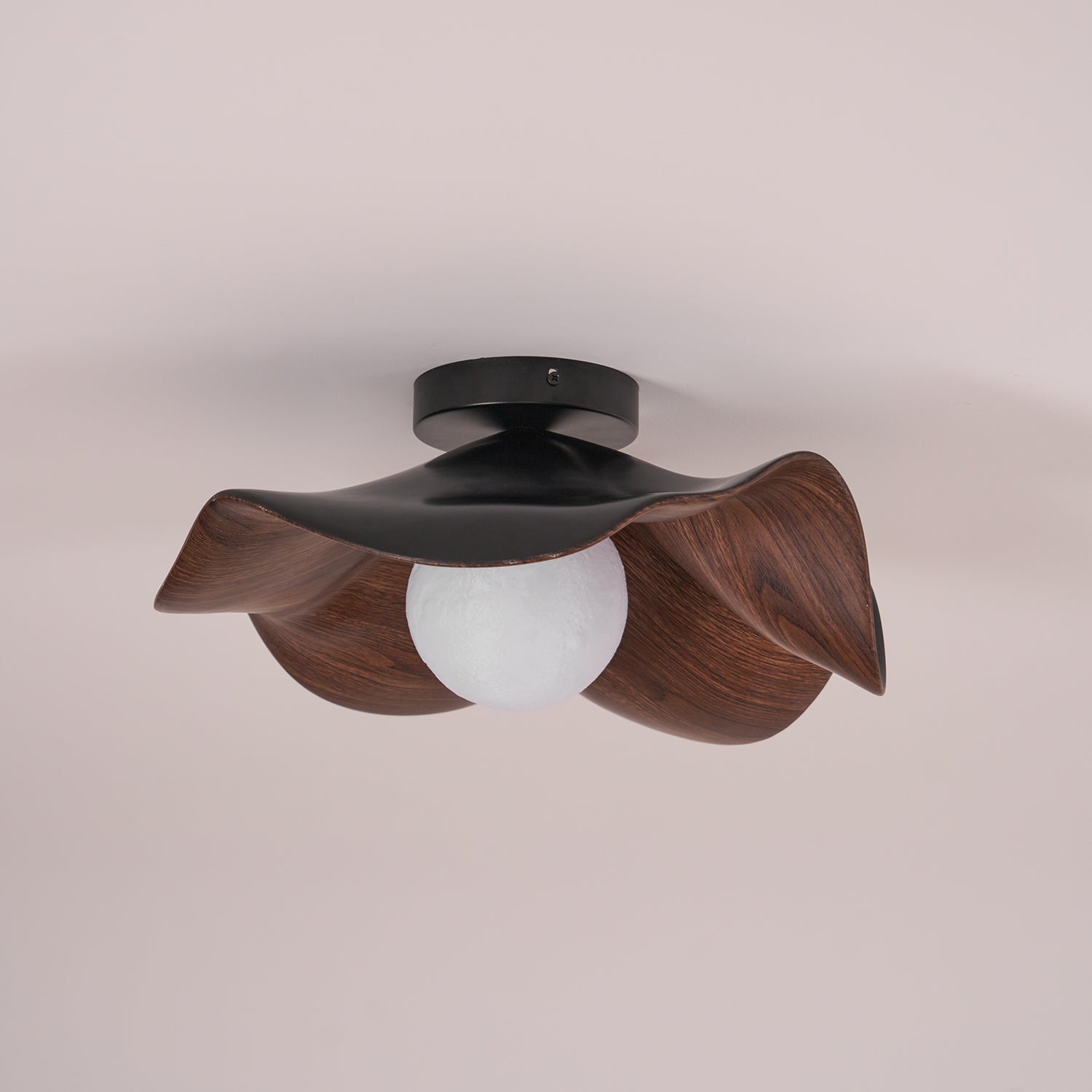 Lampada da soffitto moderna design scultoreo ispirato al legno