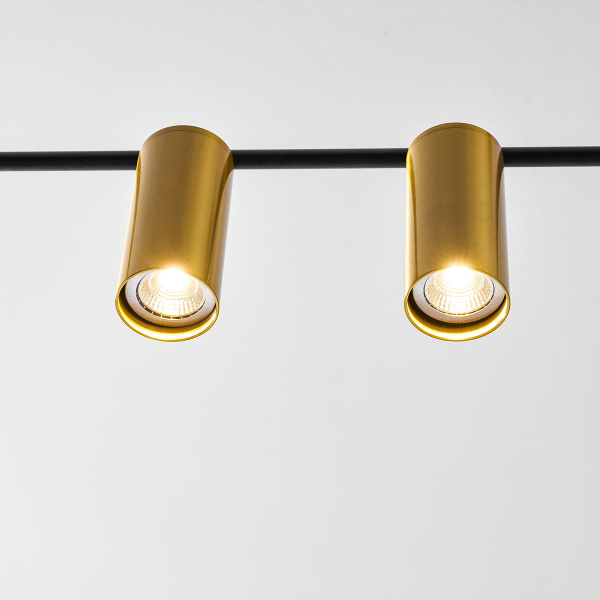 Candelabro Lineare Cassandra