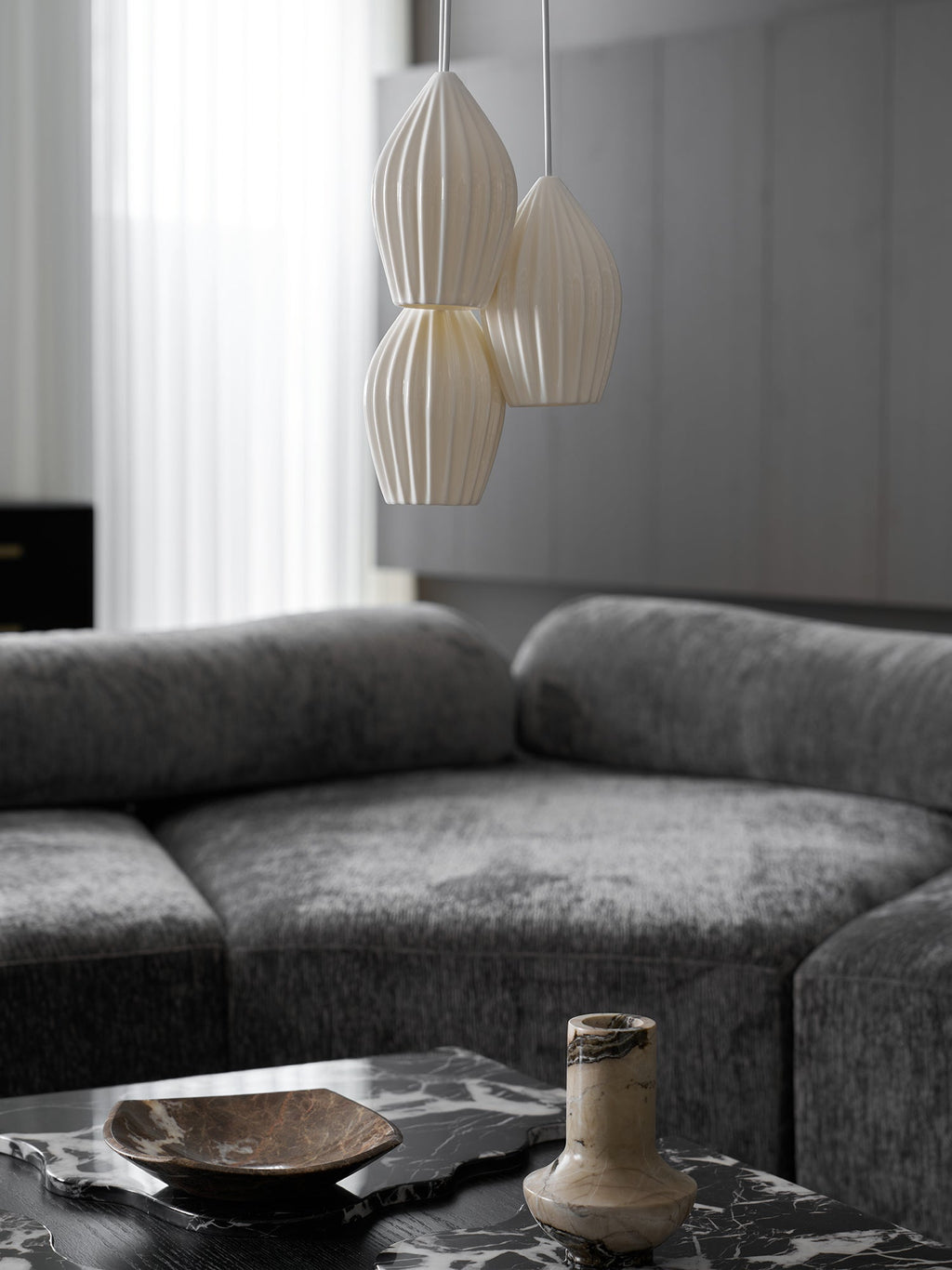 Lampada a sospensione in ceramica con righe