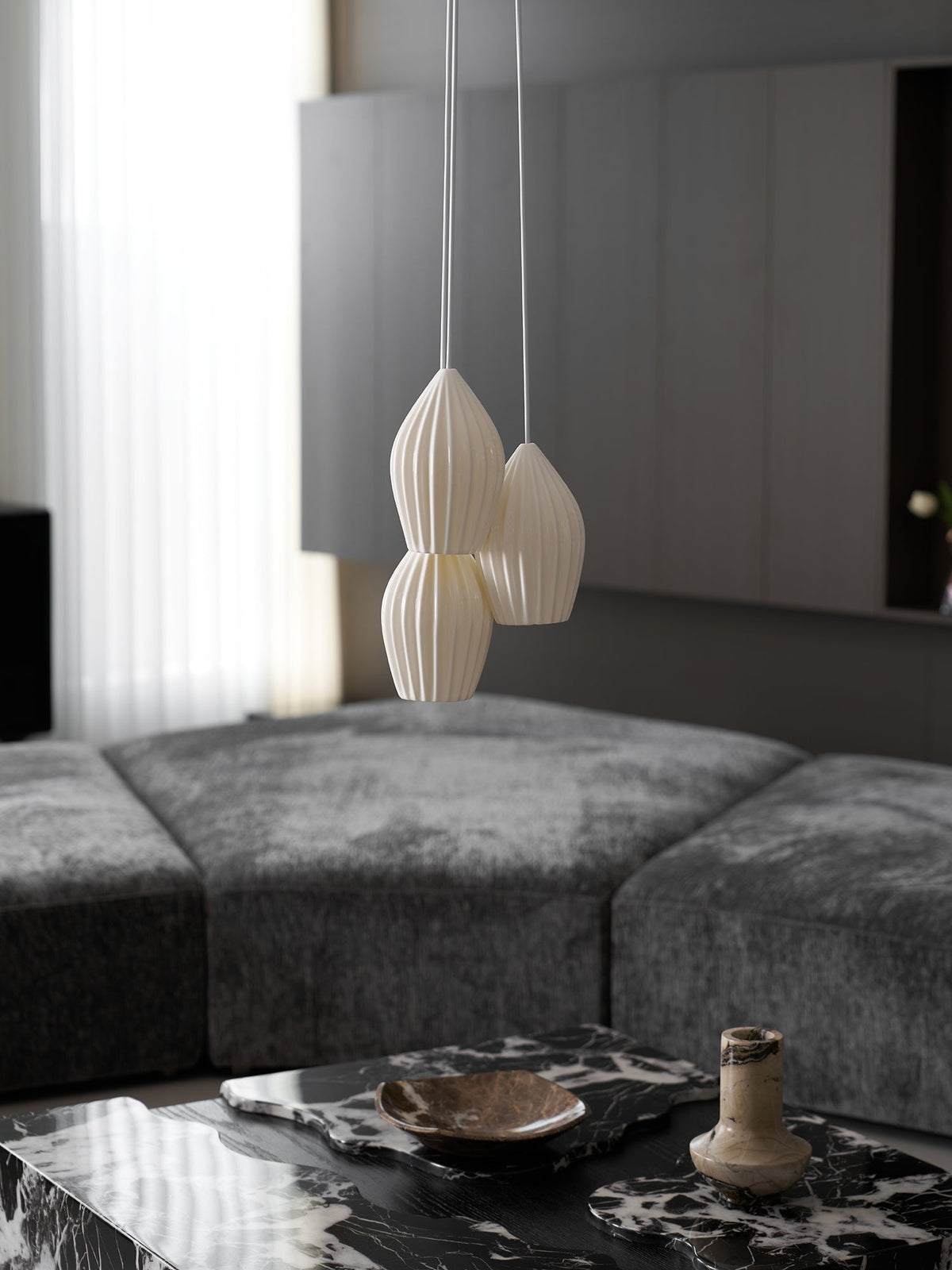 Lampada a sospensione in ceramica con righe
