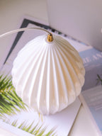 Lampada a sospensione in ceramica con righe