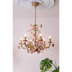 Lampadario in ceramica a forma di rosa rampicante