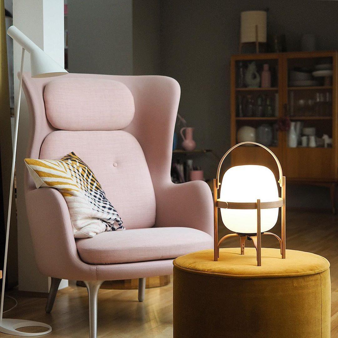 Lampada da Tavolo in Vetro a Forma di Lanterna Portatile