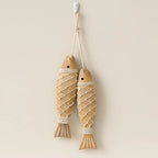 Appendi pesce in legno costiero