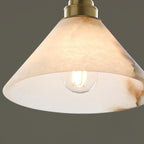 Lampada a sospensione con paralume conico in ottone e alabastro