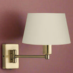 Lampada da Parete a Braccio Singolo in Ottone Antico Armada