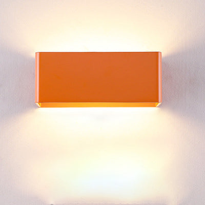 Lampada da Parete Cubbon – LED – Bianca – Compatta – Design Moderno