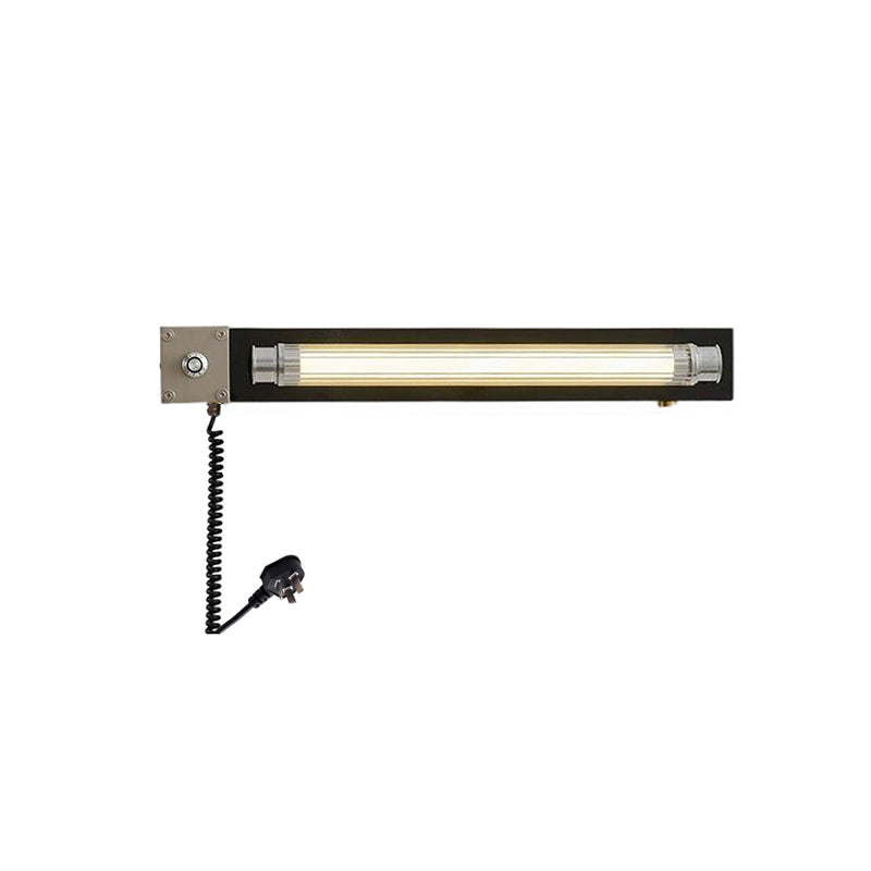 Lampada da Parete Cutshall Plug-in