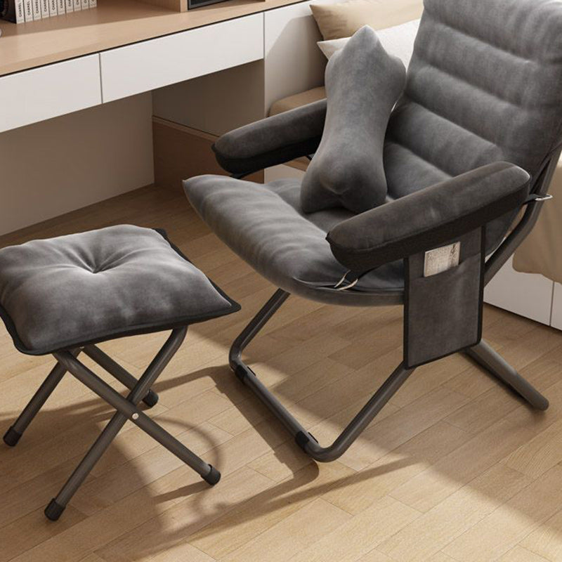 Poltrona Recliner Pieghevole Curva Rettangolare Rivestita in Ferro Scandinavo Contemporaneo per Soggiorno