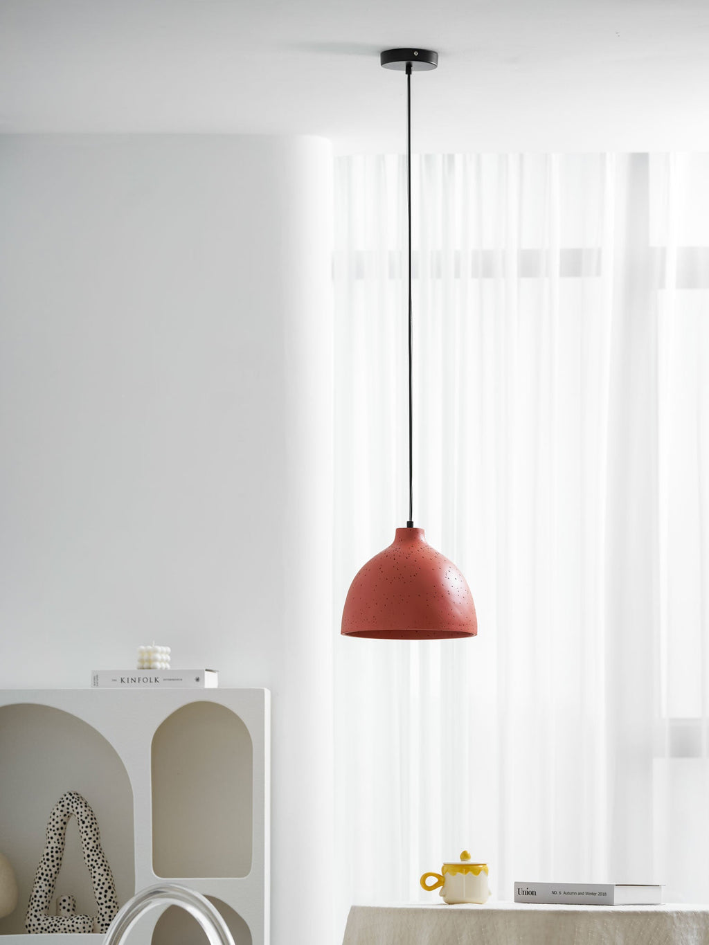 Lampada a sospensione in resina