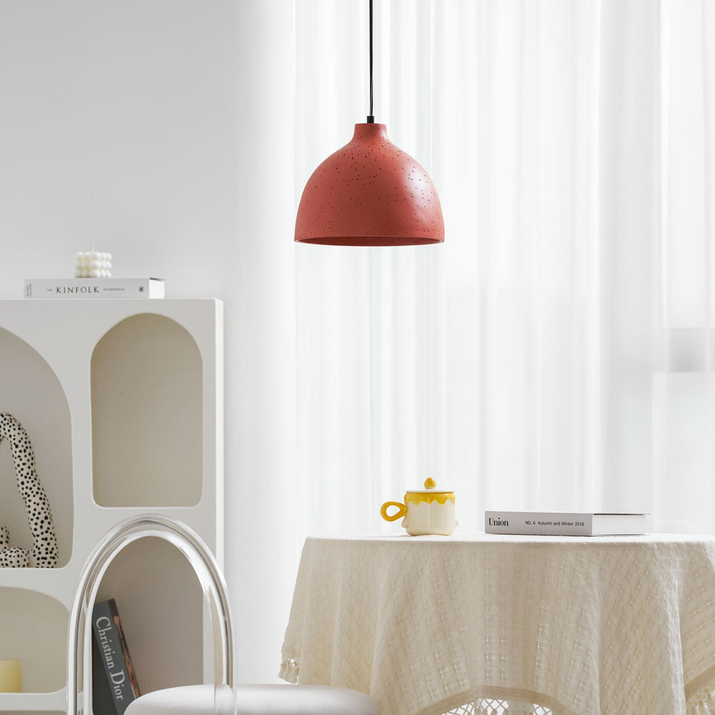 Lampada a sospensione in resina