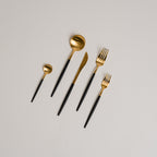 Set di Posate Reale
