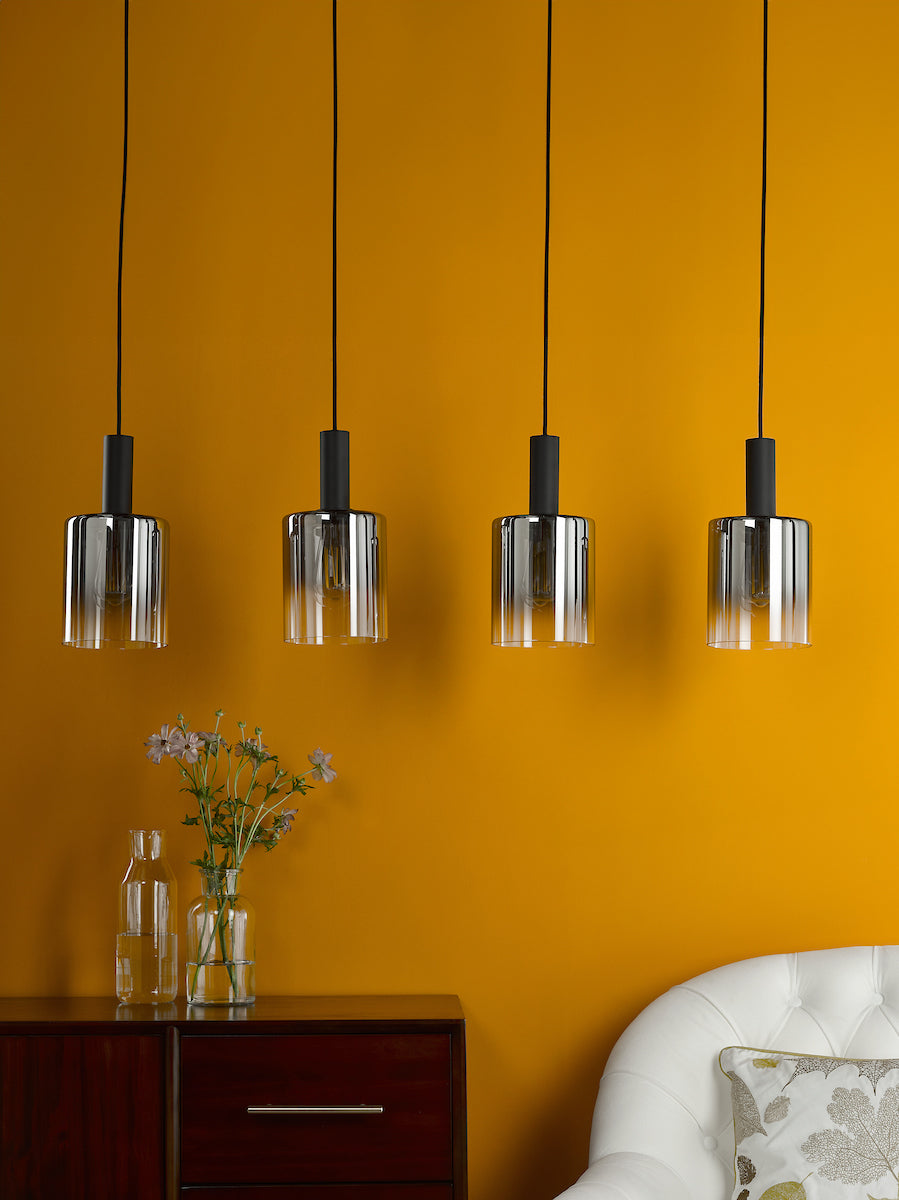 Dar Savannah 4 Light Bar Pendant Nero Opaco e Vetro Fumé