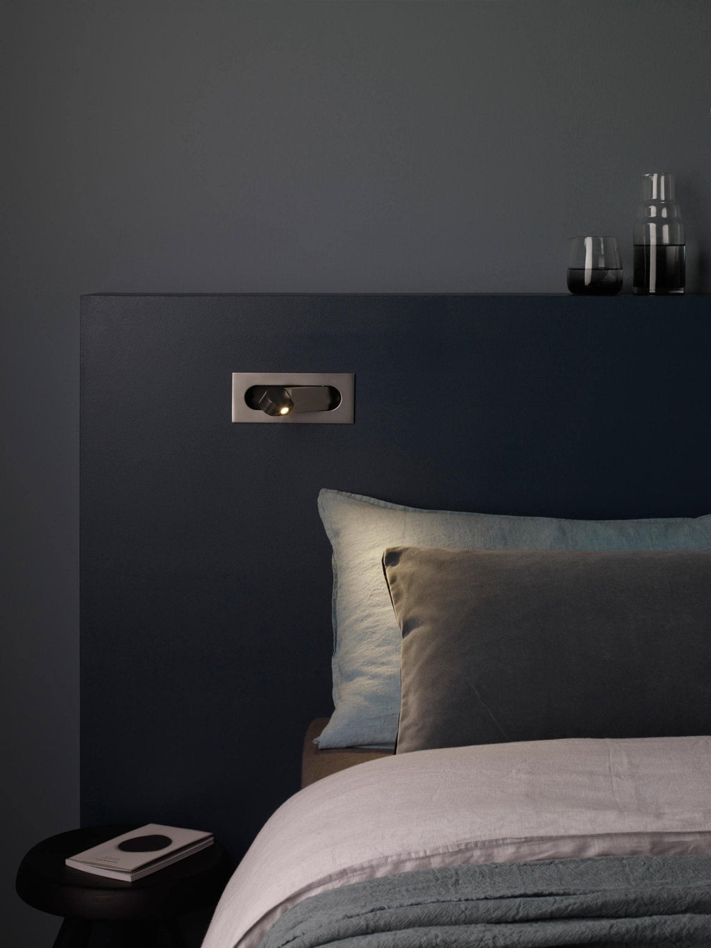 Lustra Applique LED Testa Regolabile Moderna