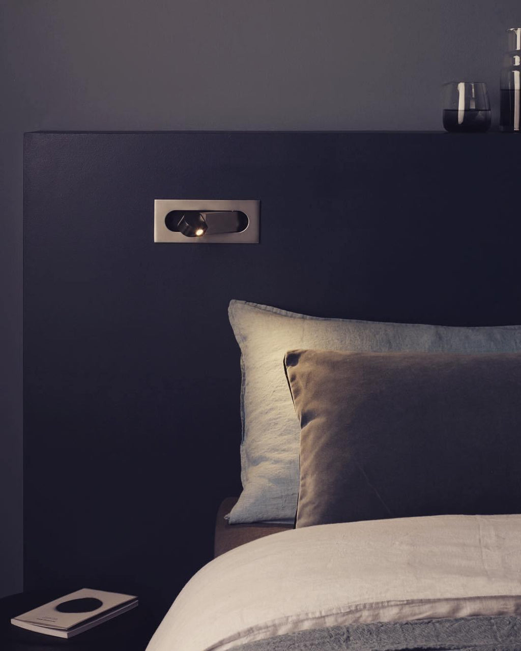 Lustra Applique LED Testa Regolabile Moderna