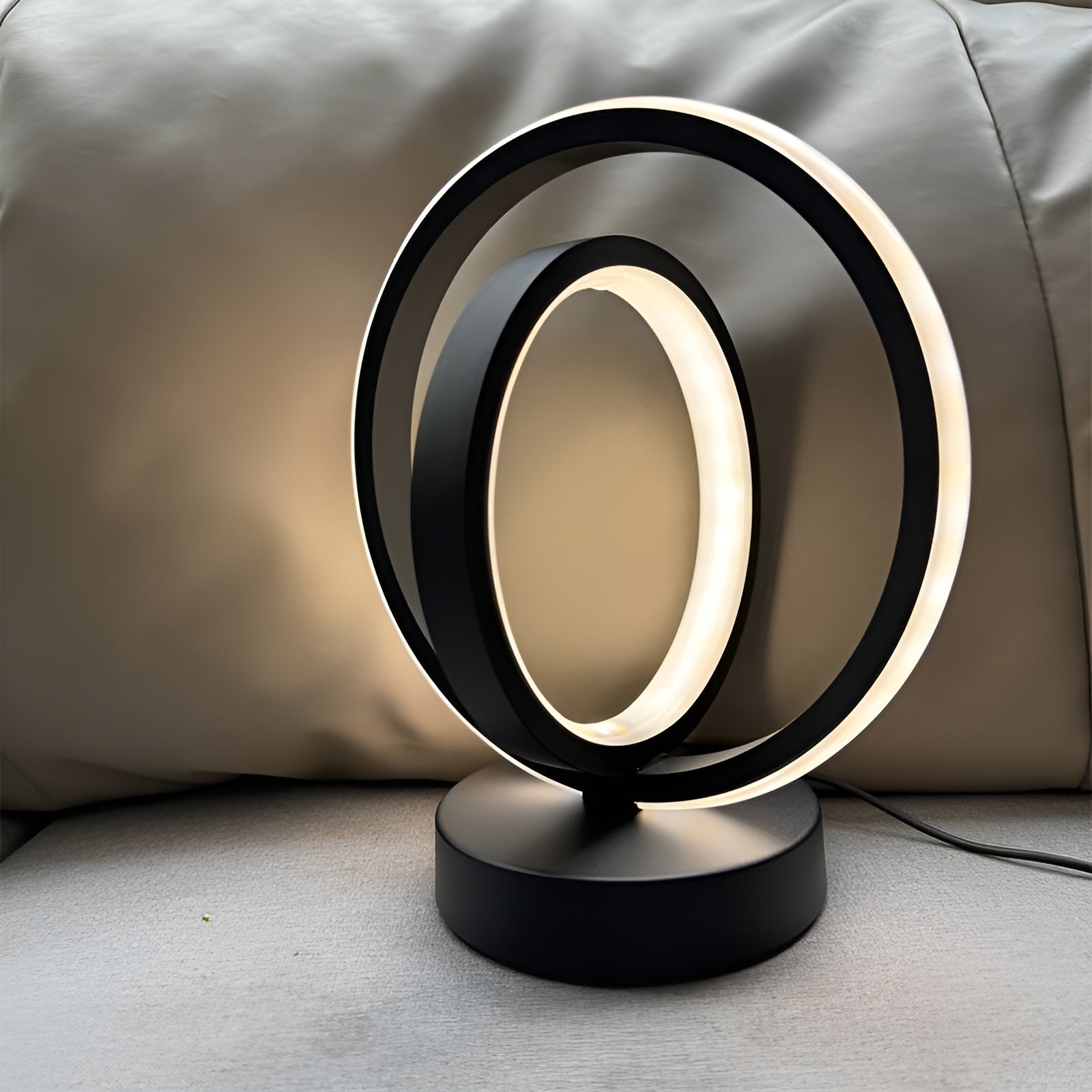 LumiGlow - Lampada da tavolo elegante e regolabile per lavoro, lettura e relax