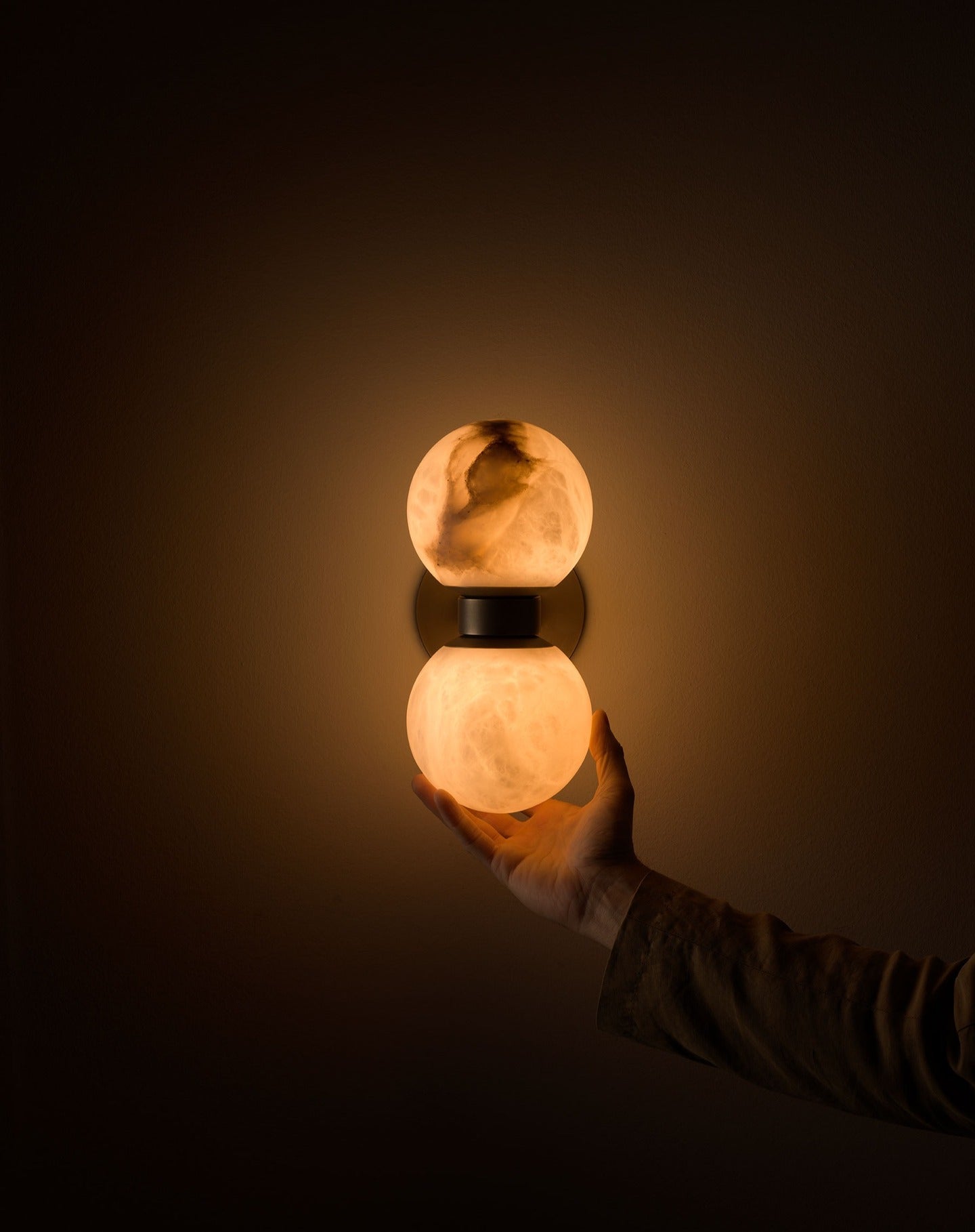 Lampada da parete in alabastro Lush Globe