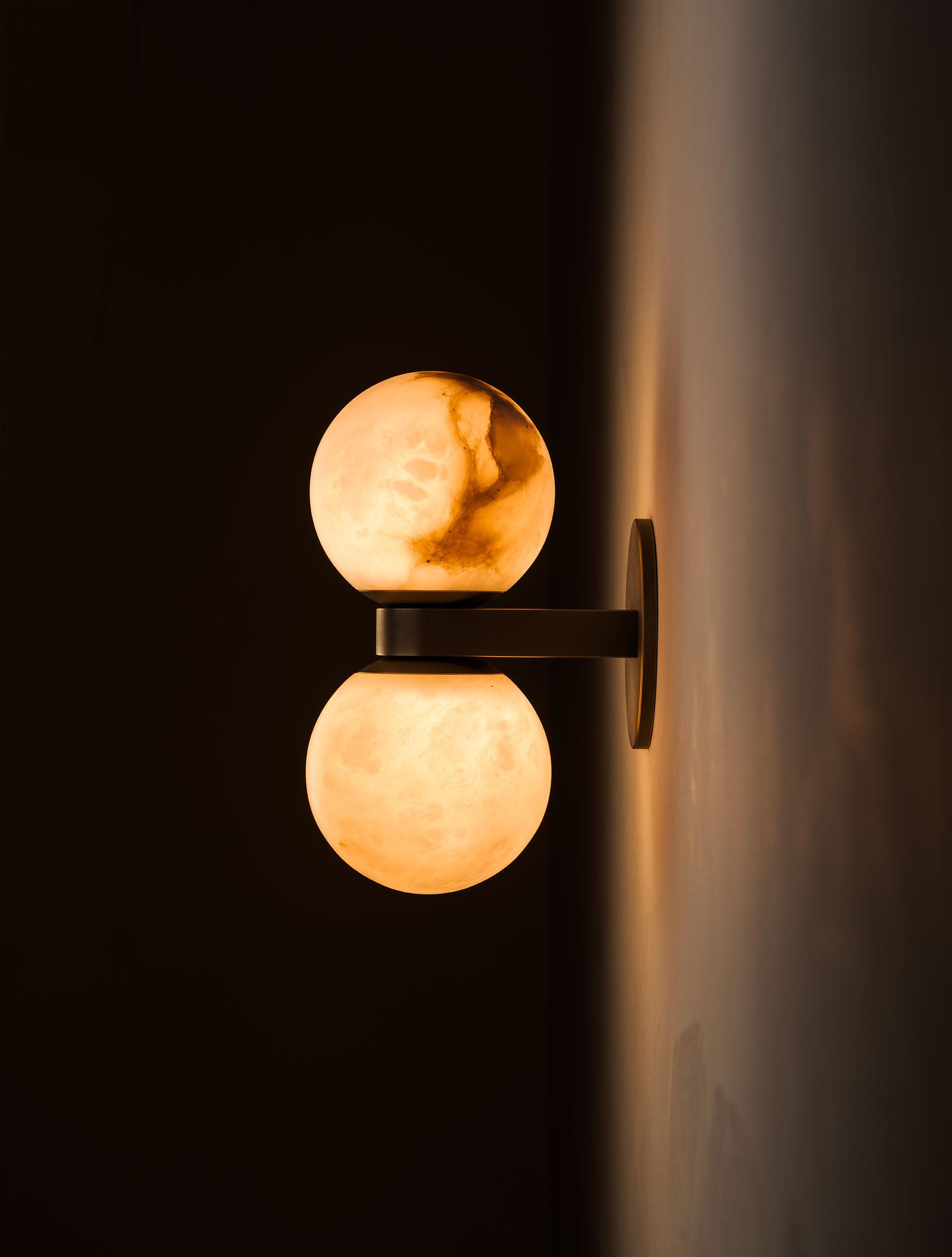 Lampada da parete in alabastro Lush Globe