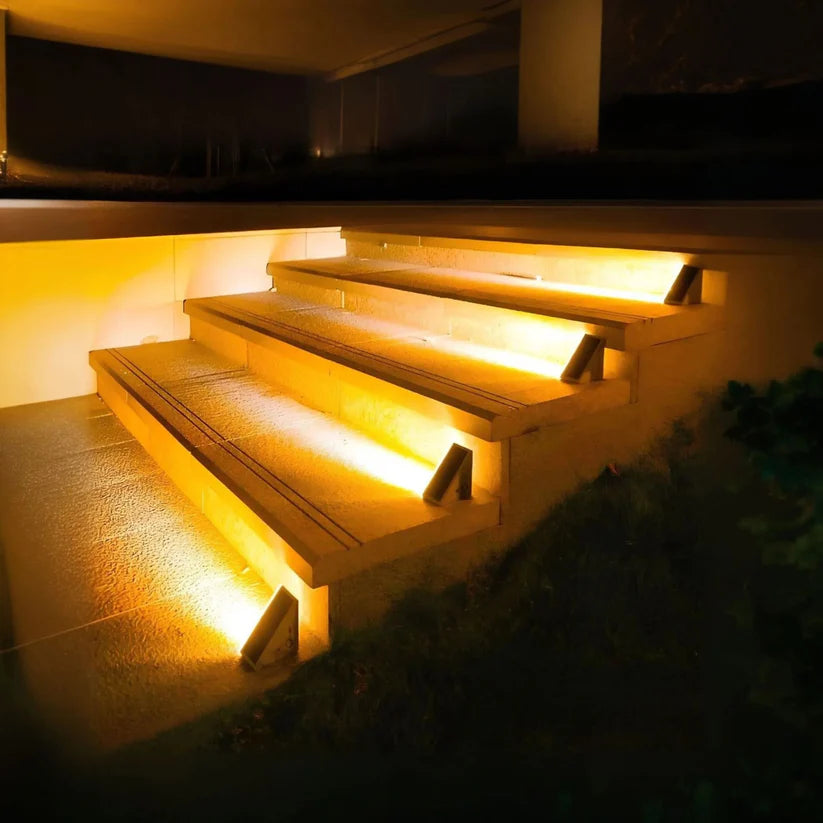Lampada da Giardino Solare a Gradini in Lega Durabile Architettonica Elara Haus
