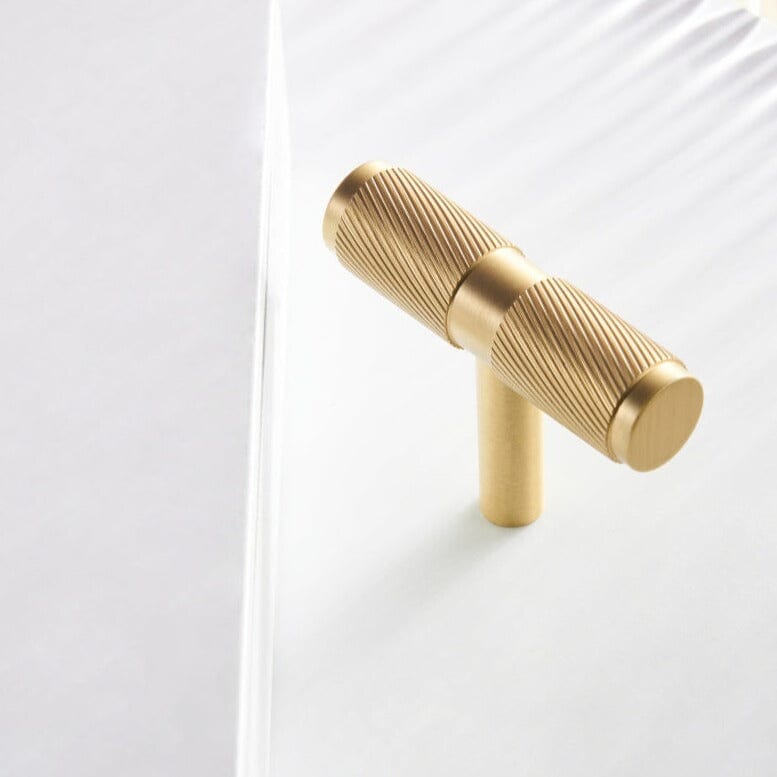 Elara Haus Maniglia per Cassetto Architettonica Minimalista in Ottone a Vortice