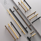 Elara Haus Maniglia per Cassetto Architettonica Minimalista in Ottone a Vortice