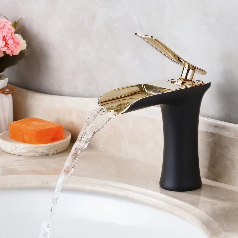 Miscelatore a Cascata Elara Haus Flared Trough – Onice Opaco