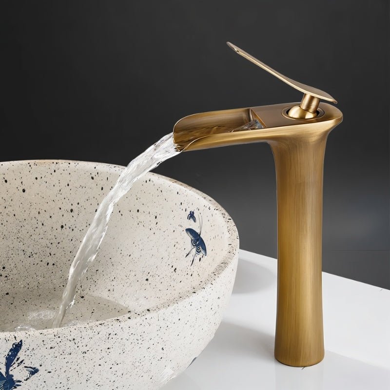 Miscelatore a Cascata Elara Haus Flared Trough – Onice Opaco