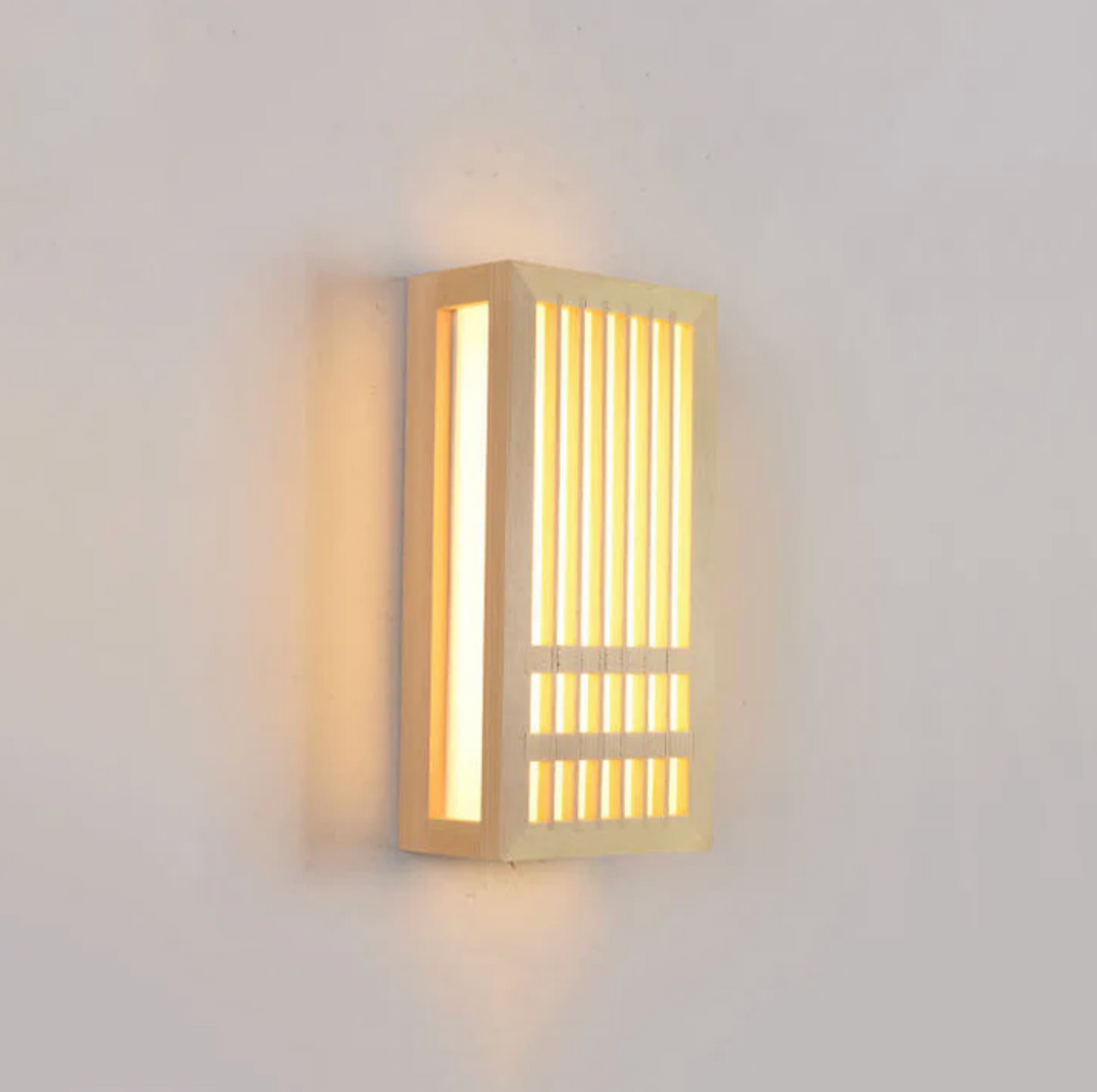 Elara Haus Japandi Lampada da Parete LED in Legno
