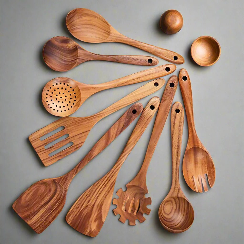 Set di Utensili da Cucina Elara Haus - Strumenti da Cucina Eco-Friendly in Teak Fatti a Mano